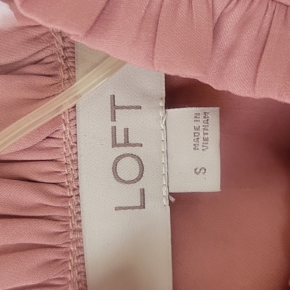 Loft Ruffle Neck Top - Picture 2 of 9